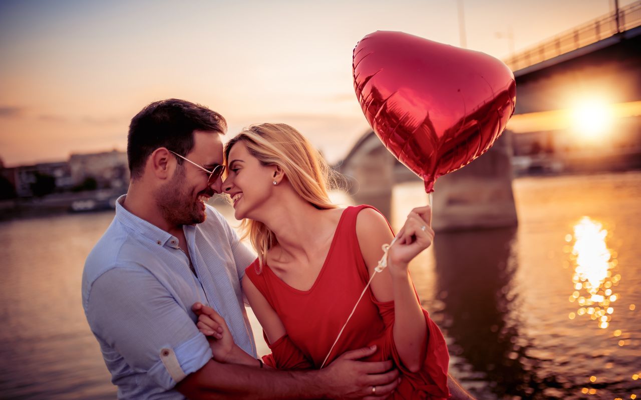 Les signes d'un amour naissant chez un homme : - Panamisienne