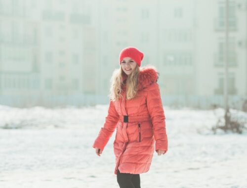 femme en parka
