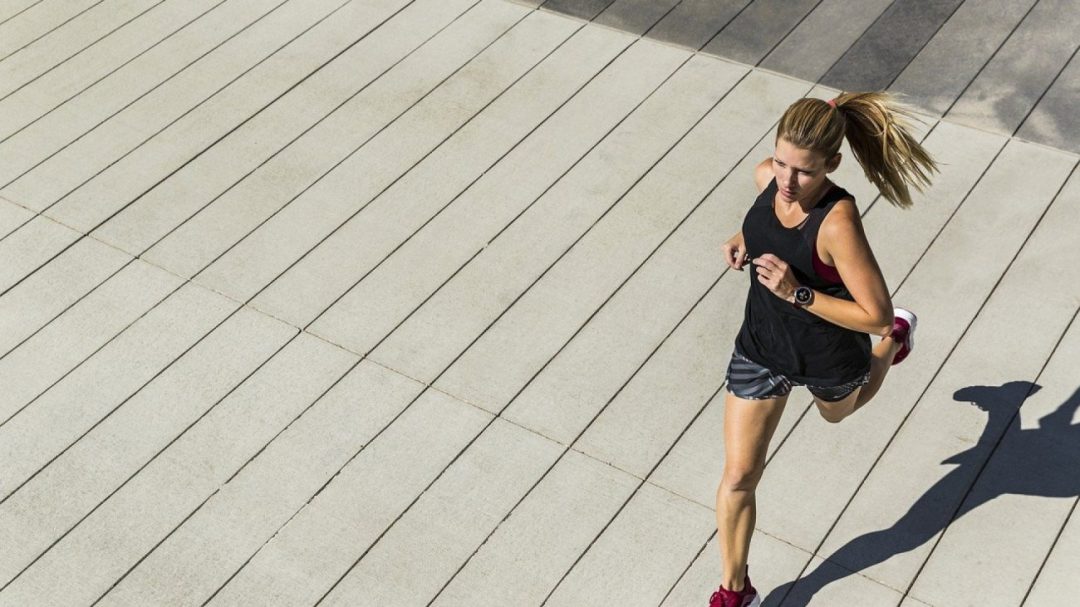 femme qui fais du running